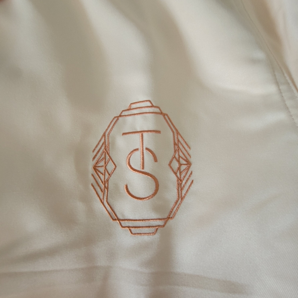Taylor Swift The Life of a Showgirl Bathrobe - Size XS/S - Picture 2 of 15